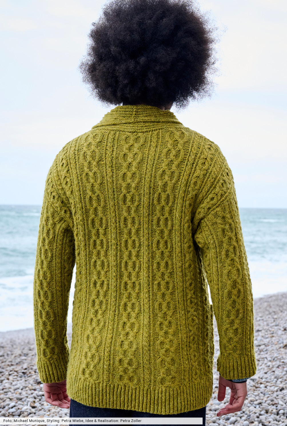 Modellansicht Bild 5: Herrenjacke mit Schalkragen