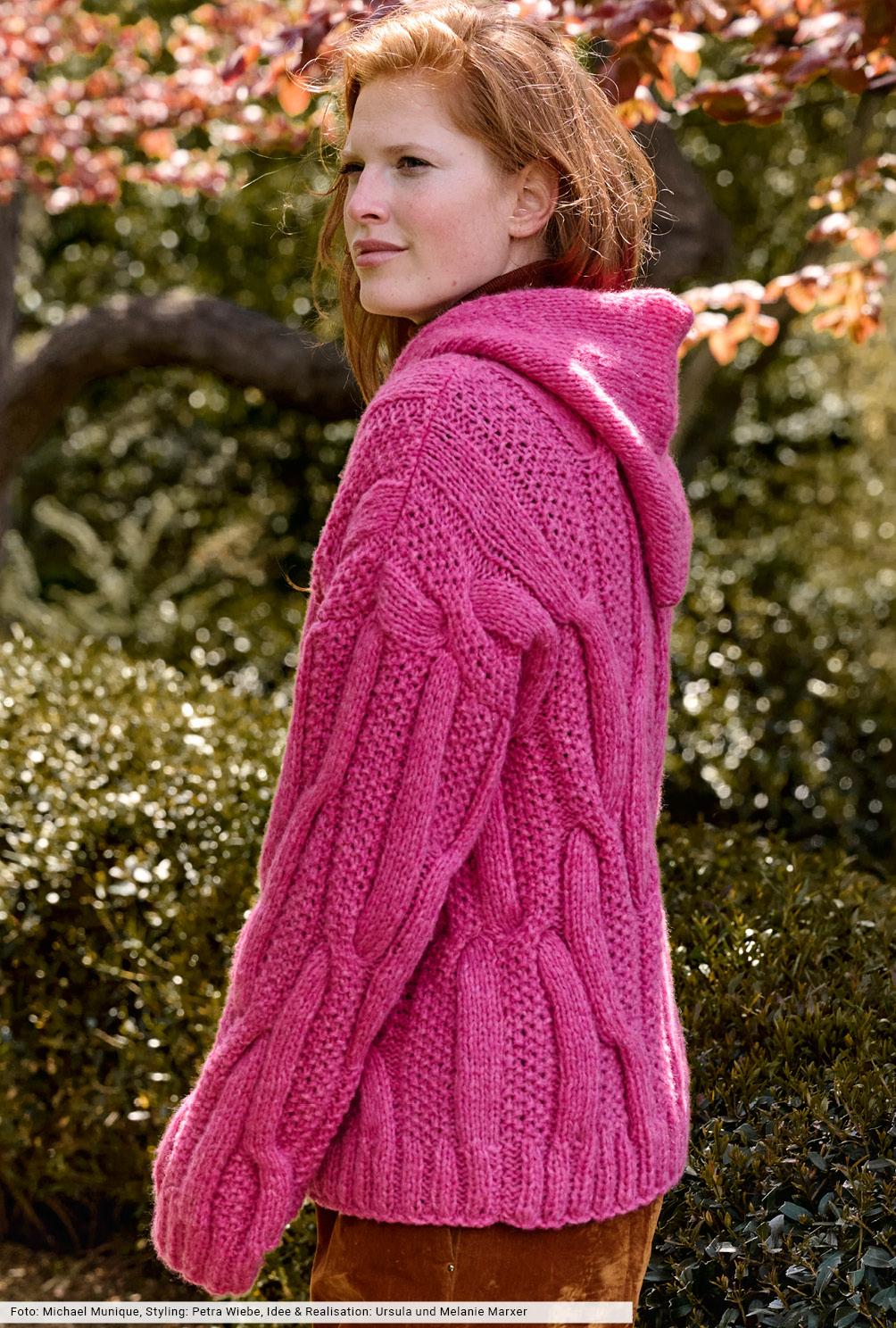 Modellansicht Bild 3: Jacke mit Schal
