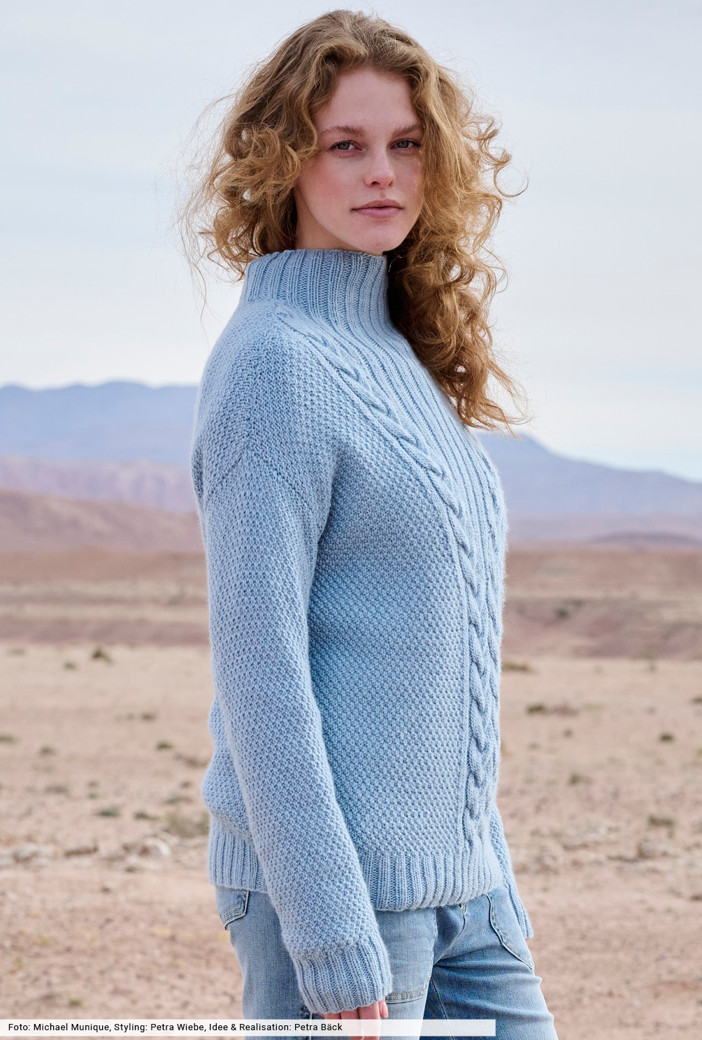 Modellansicht Bild 4: Pulli mit Zopfpasse