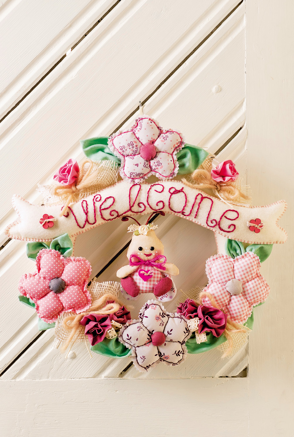 Modellansicht Bild 8: Genähte Deko-Käfer in zarten Tönen