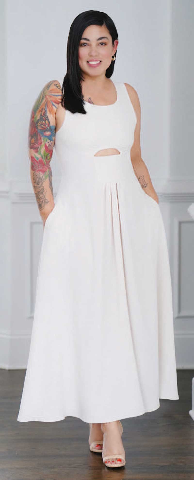 Weißes ärmelloses Maxikleid, modisch mit Cut-Out-Detail, fließende A-Linie, schlicht und edel.