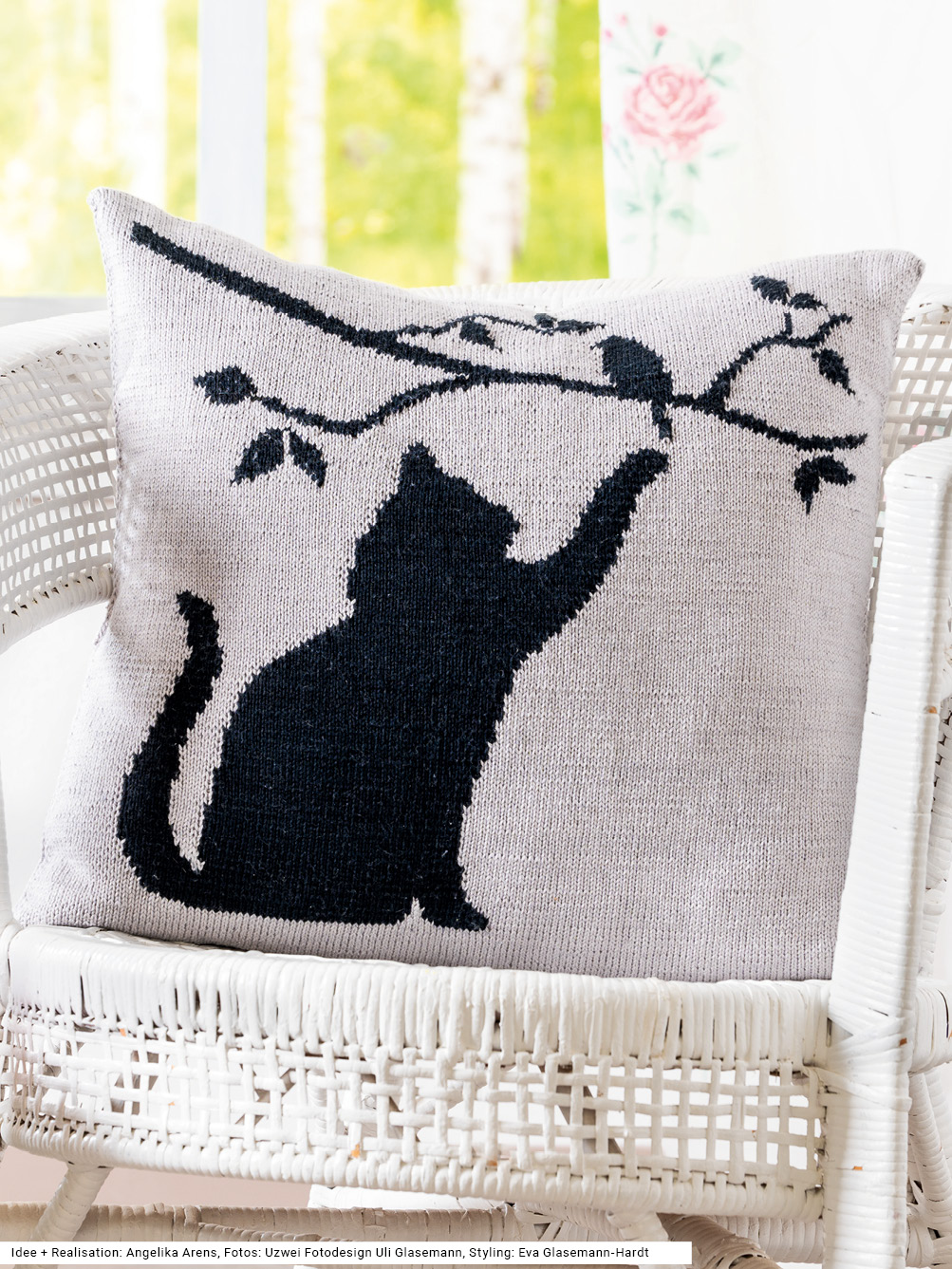 Modellansicht Bild 1: Kissen mit Katze