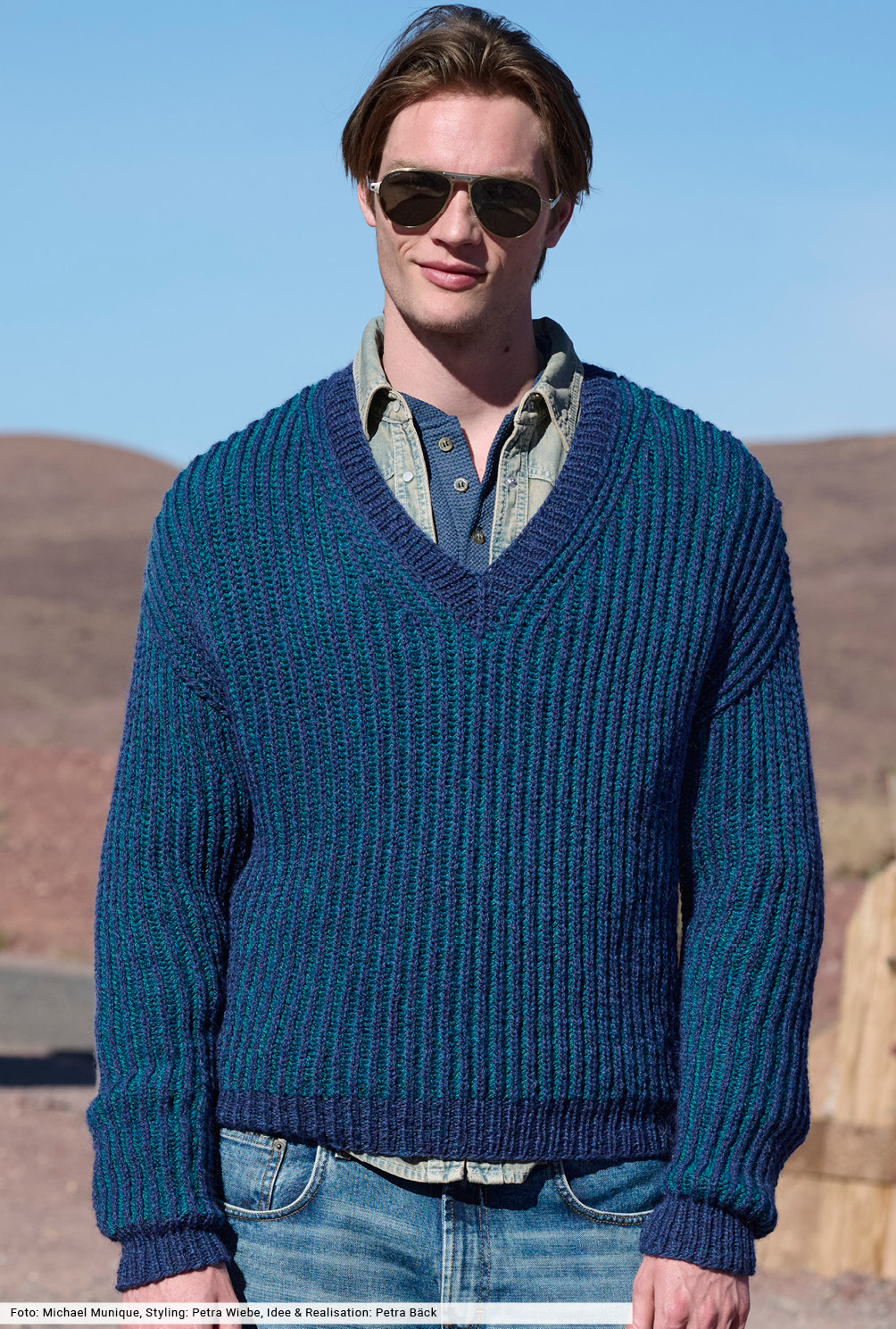 Modellansicht Bild 2: Pulli im zweifarbigen Patentmuster