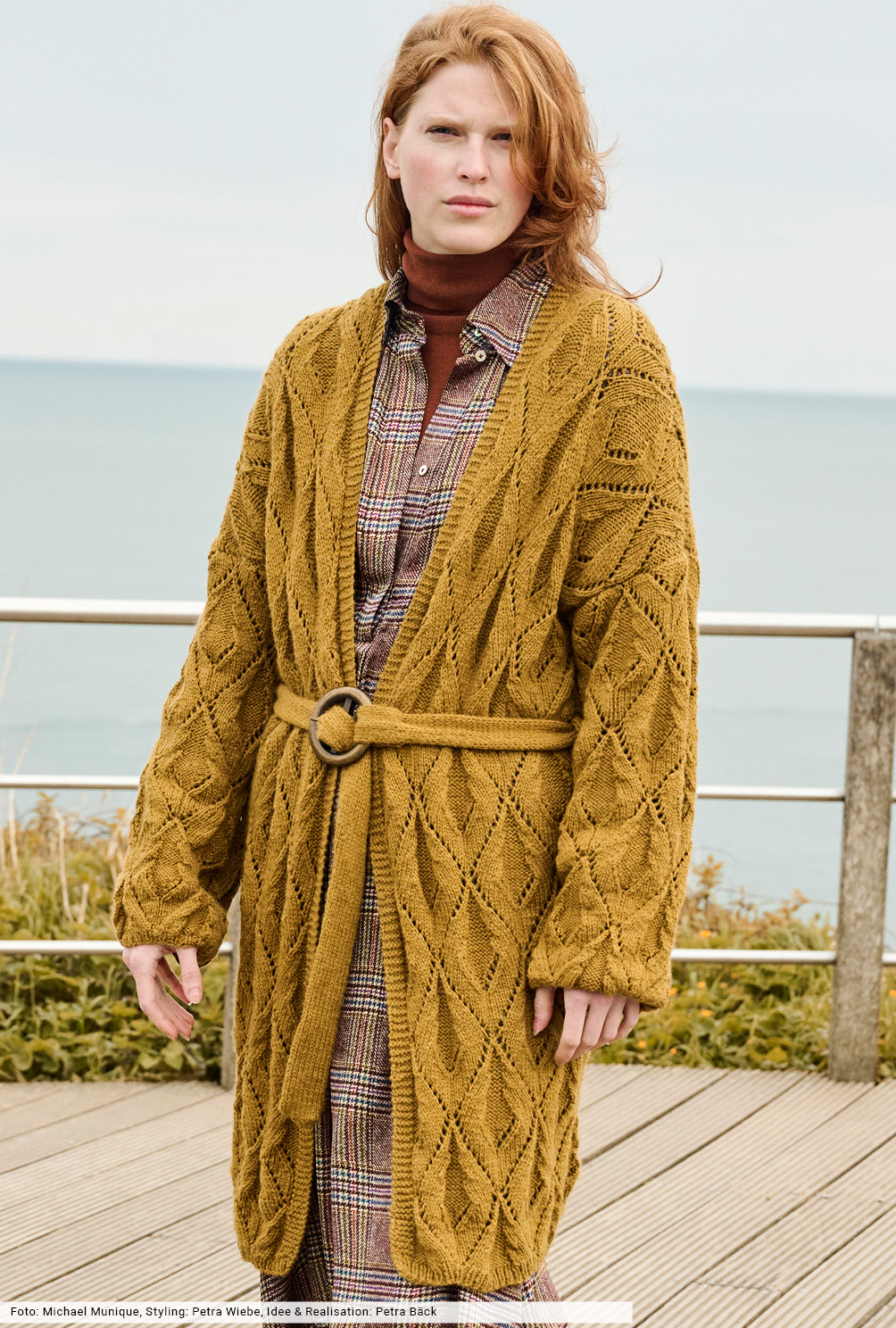 Modellansicht Bild 3: Jacke mit Gürtel