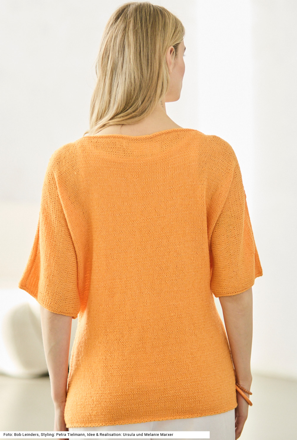 Modellansicht Bild 5: Pulli mit V-Passe