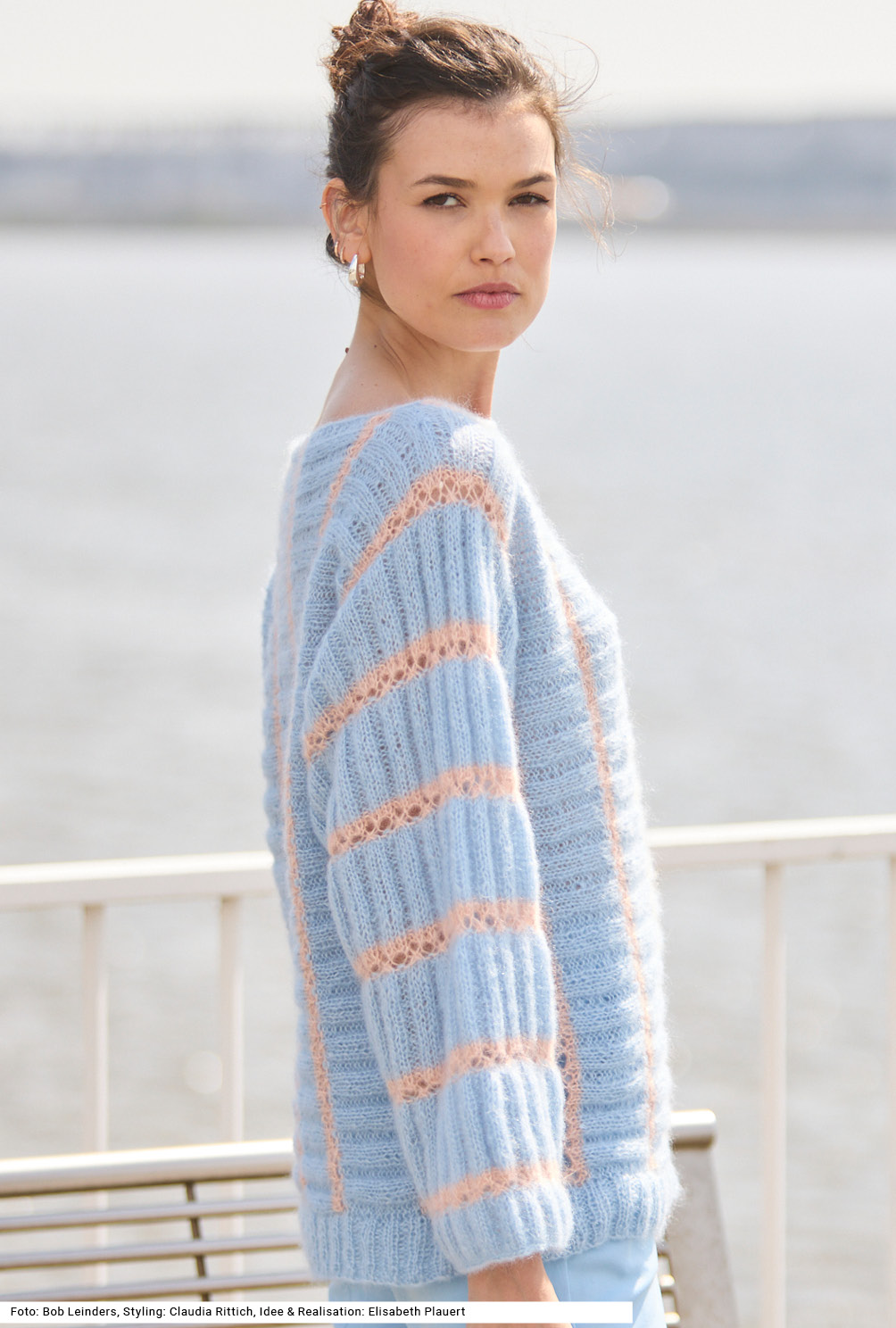 Modellansicht Bild 4: Quergestrickter Pullover