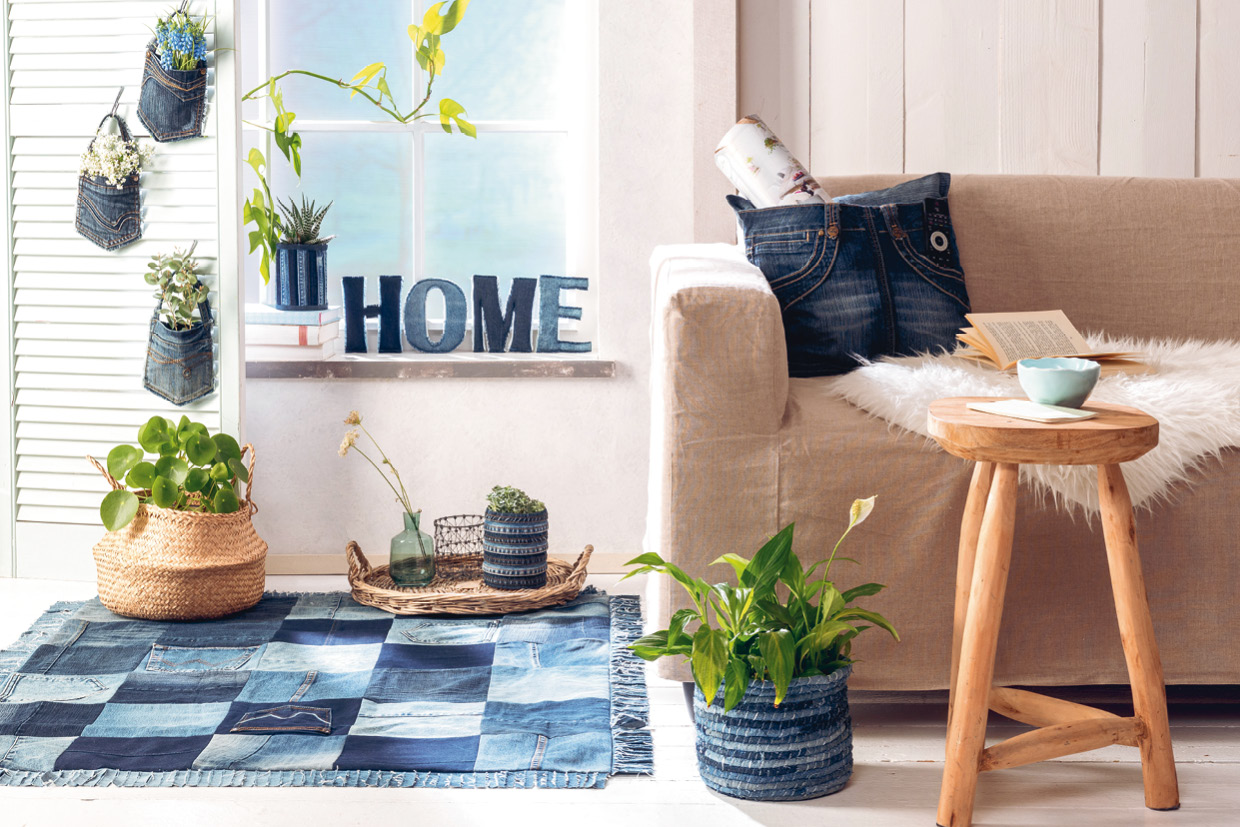 Set aus Teppich und Übertopfen aus recyceltem Jeansstoff Modellansicht Bild 1: Set aus Teppich und Übertopfen aus recyceltem Jeansstoff