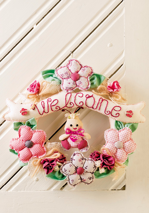 Modellansicht Bild 3: Genähte Deko-Käfer in zarten Tönen