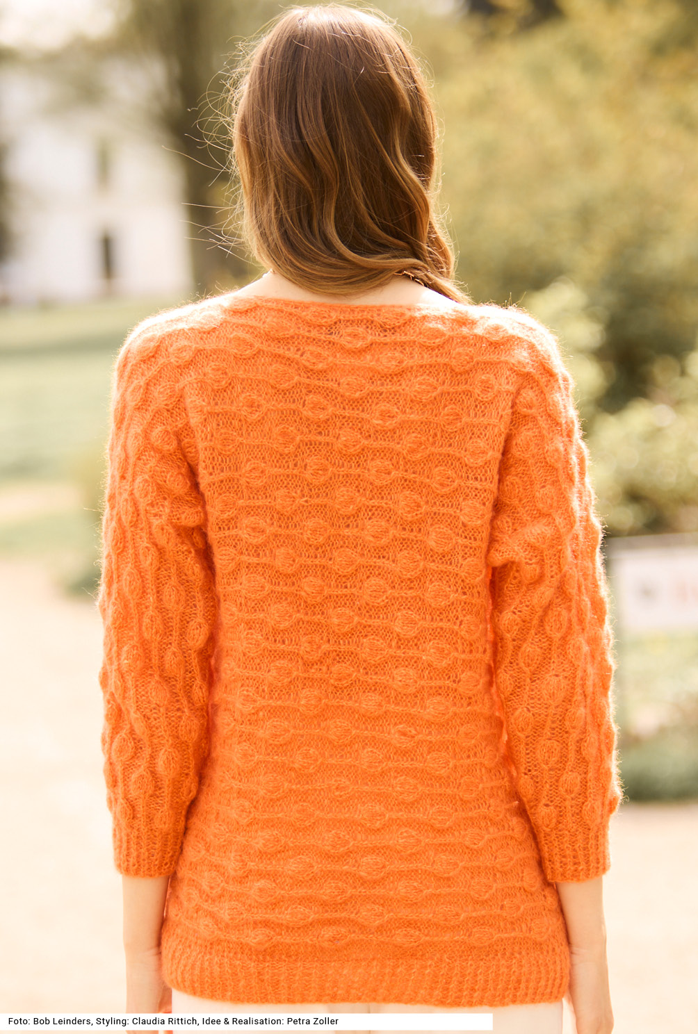 Modellansicht Bild 5: Quergestrickter Pulli