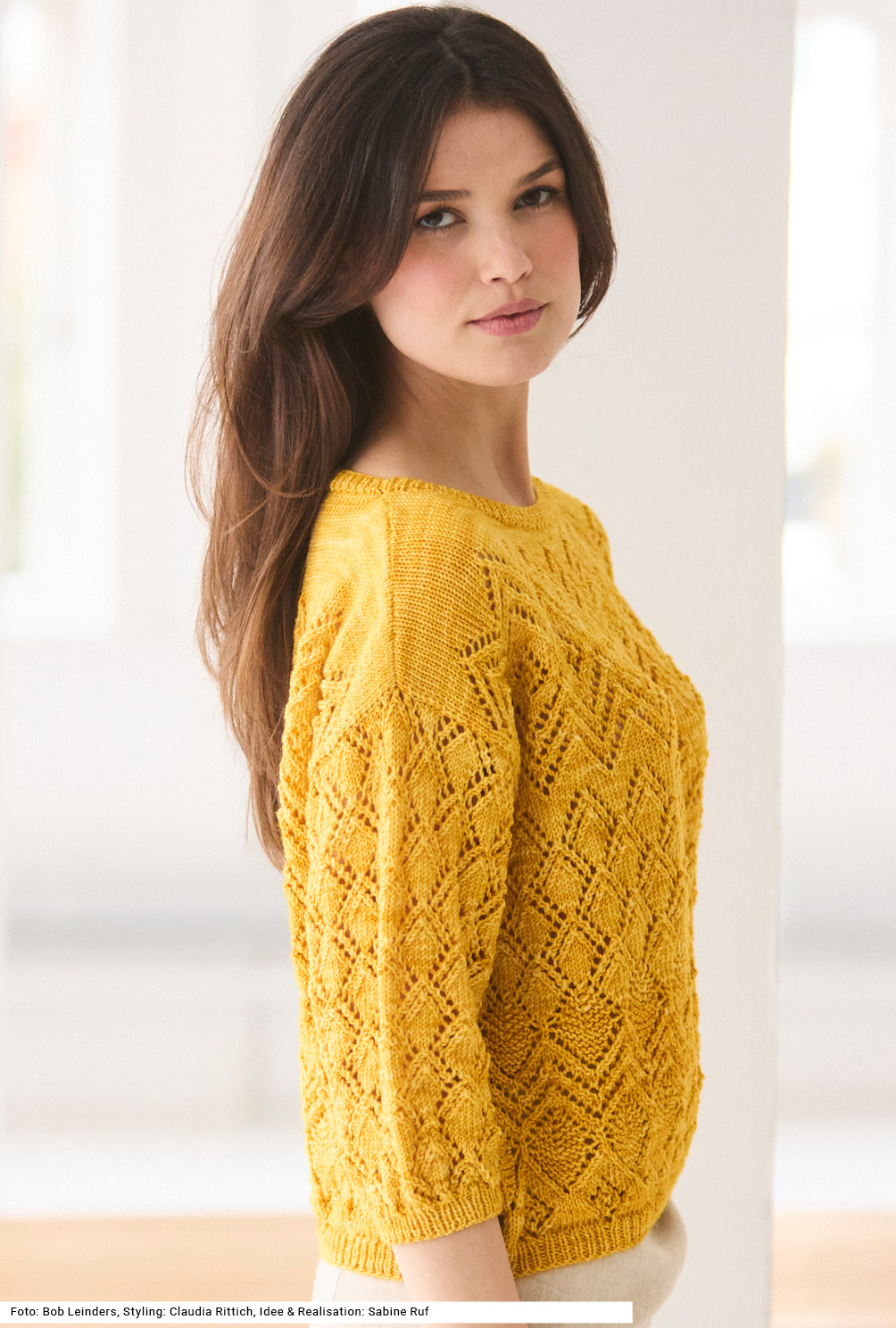 Modellansicht Bild 4: Pullover mit Ajourmustern