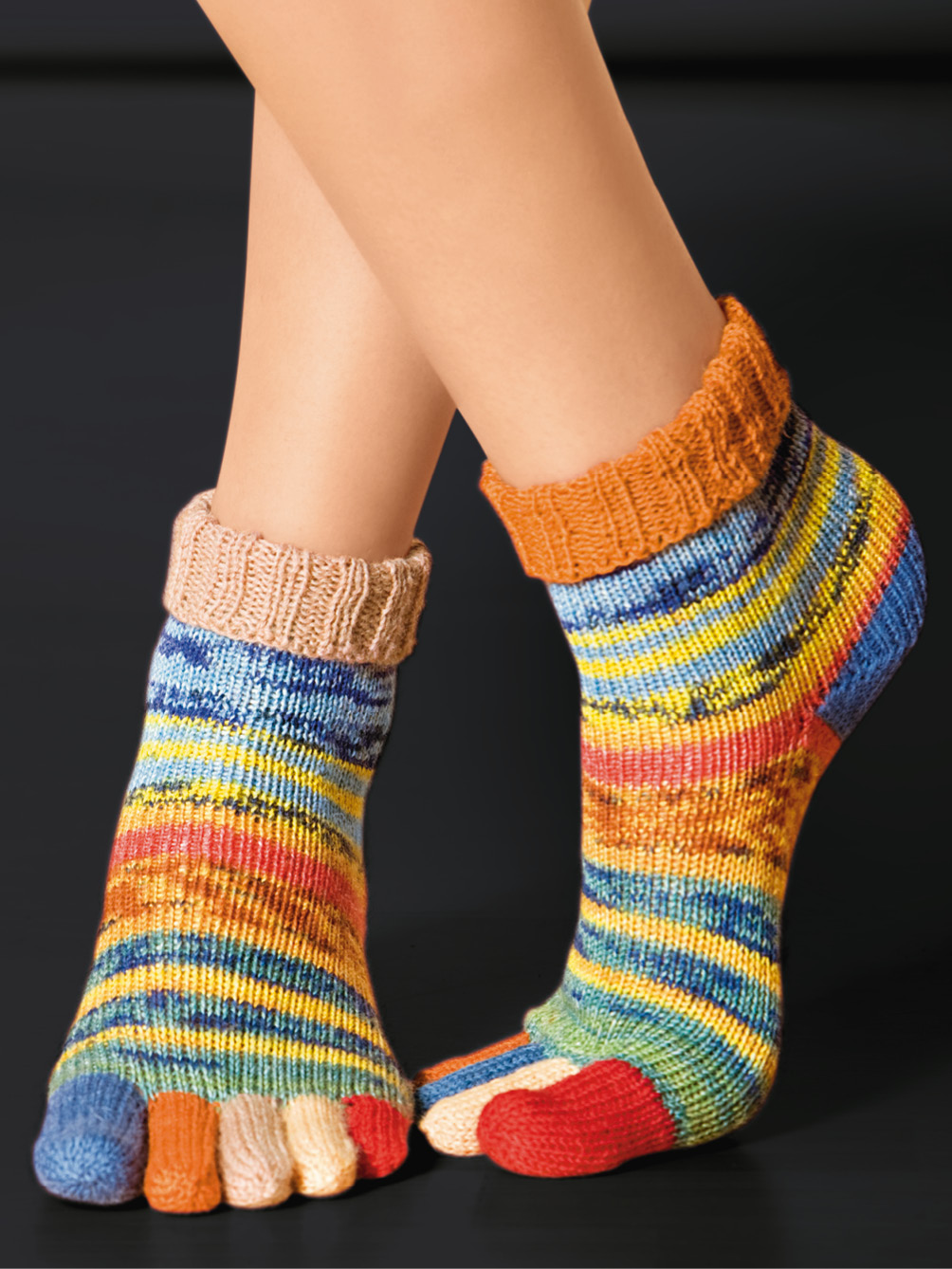 Modellansicht Bild 1: Bunte Zehensocken