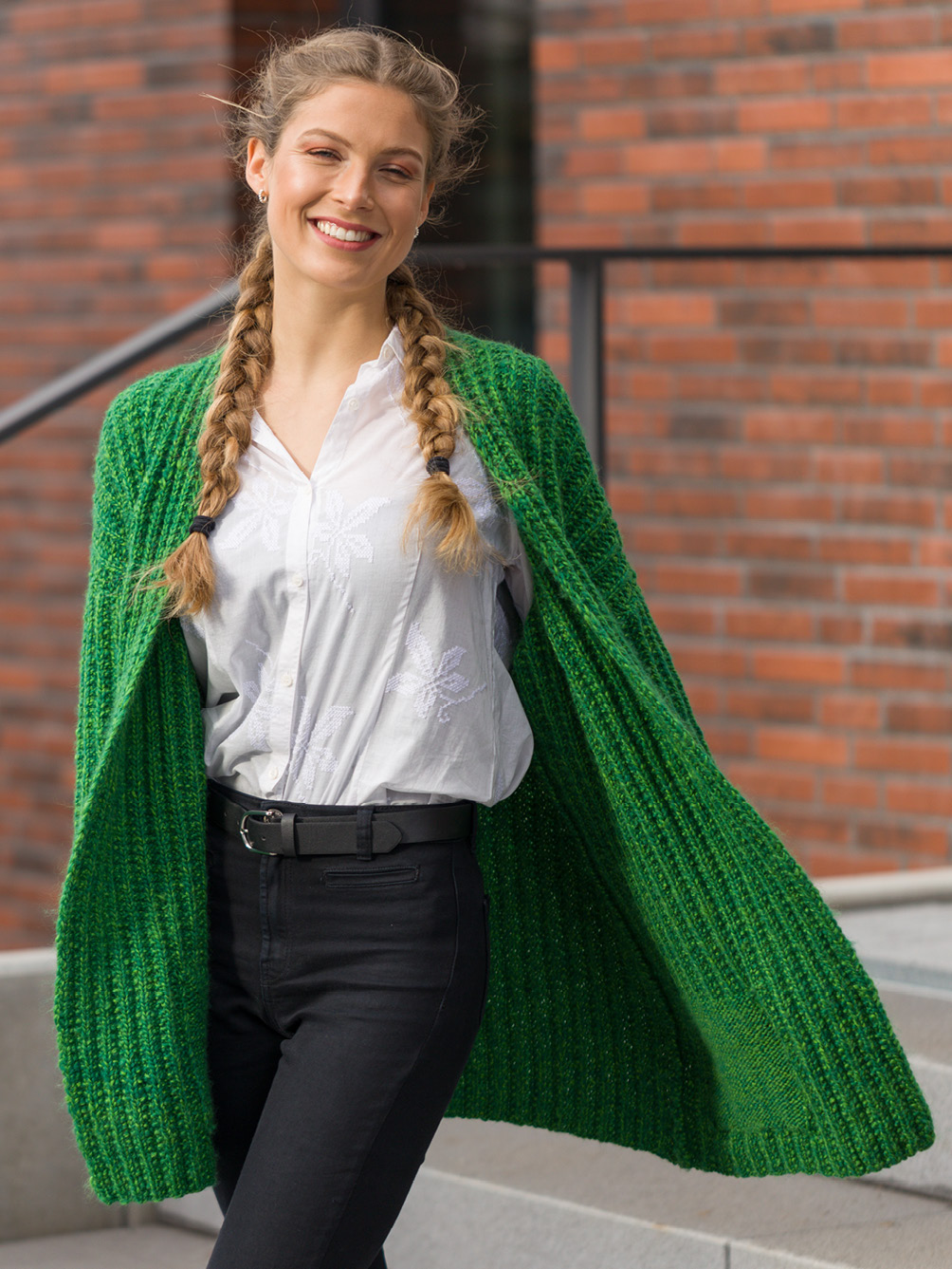 Midori - Smargdgrüner Cardigan in falschem Patentmuster