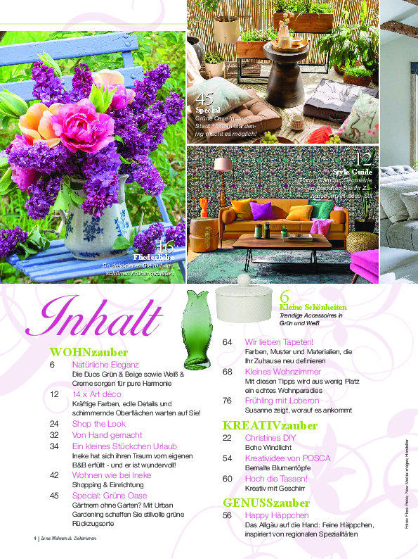 Leuchtende Farben, florale Muster auf Kissen, orange Couch, kräftige Akzente; modisch, lebendig, stilvoll.