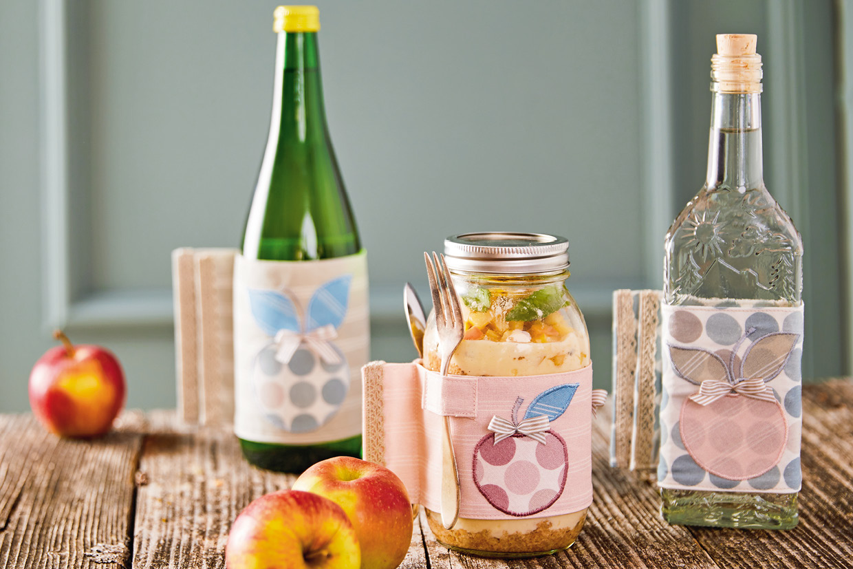 Genähte Banderolen für verschiedene Gläser und Flaschen Modellansicht Bild 1: Genähte Banderolen für verschiedene Gläser und Flaschen