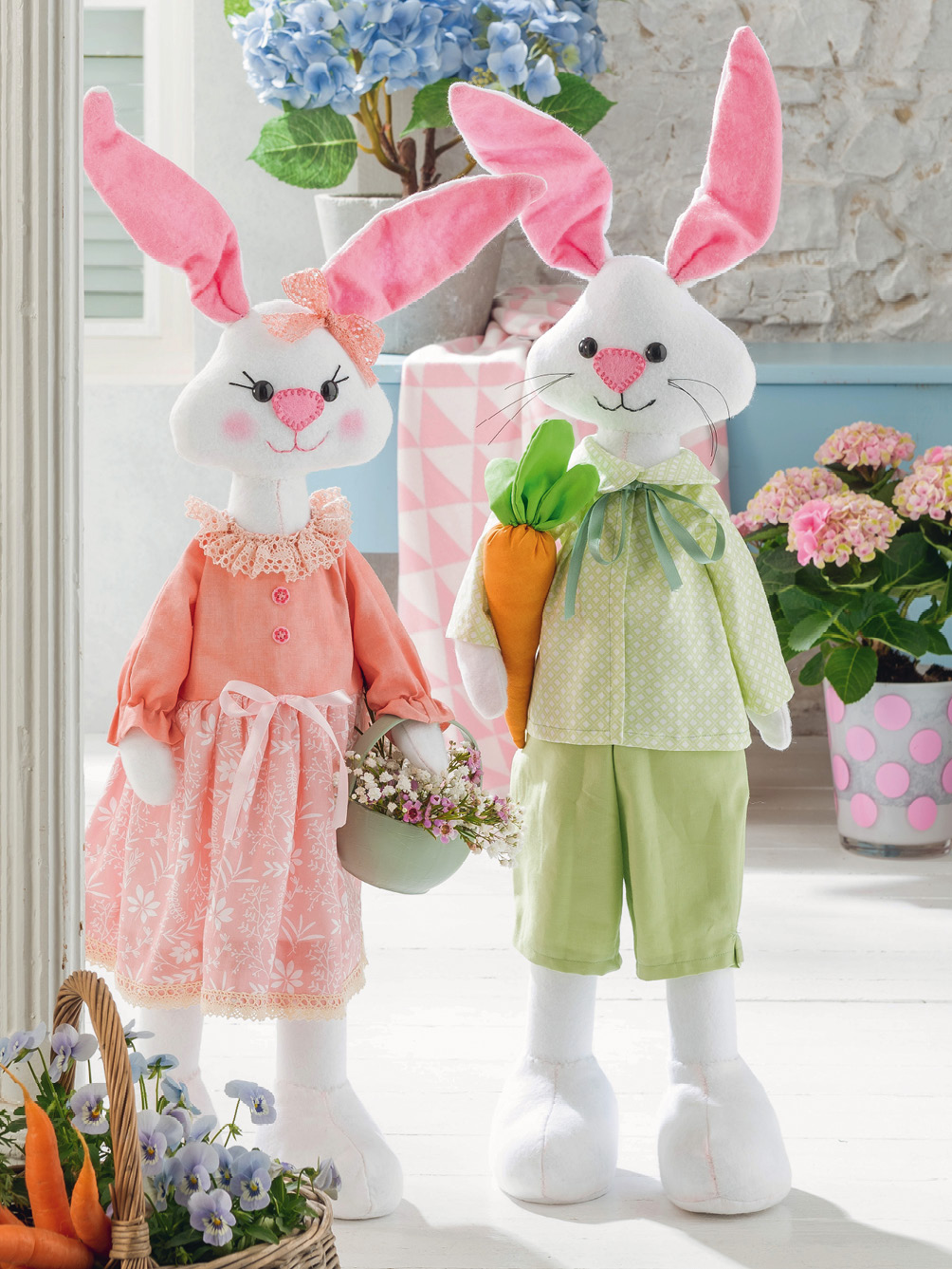 Modellansicht Bild 1: Hasen-Paar (Frau und Mann) zum Aufstellen