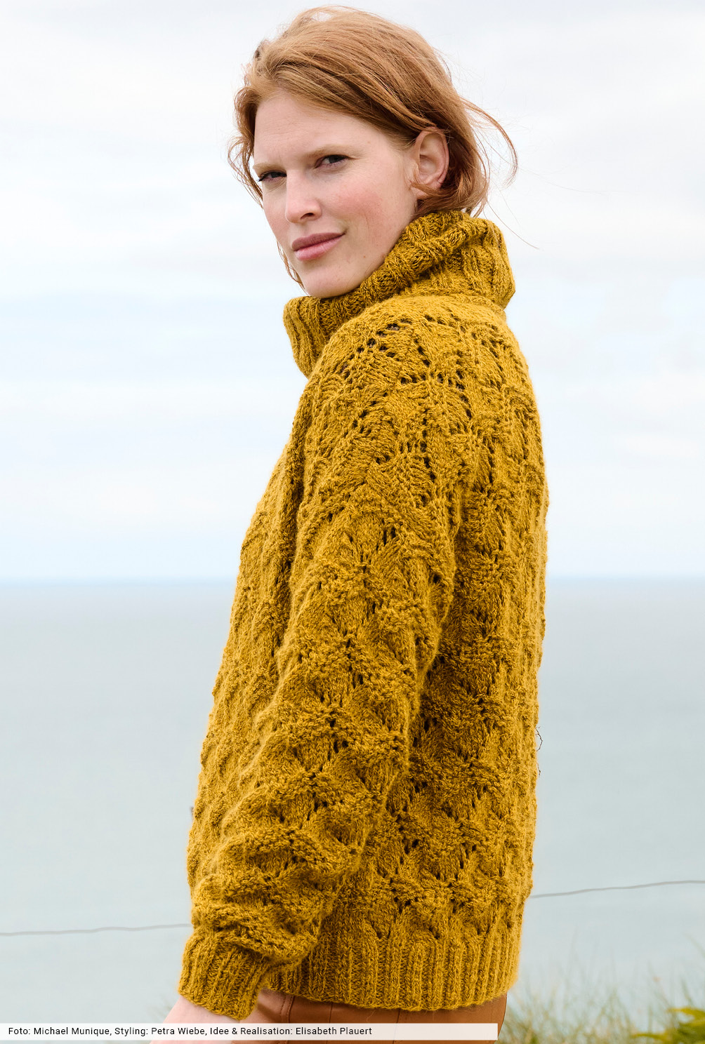 Modellansicht Bild 3: Pulli mit Lochstrukturen