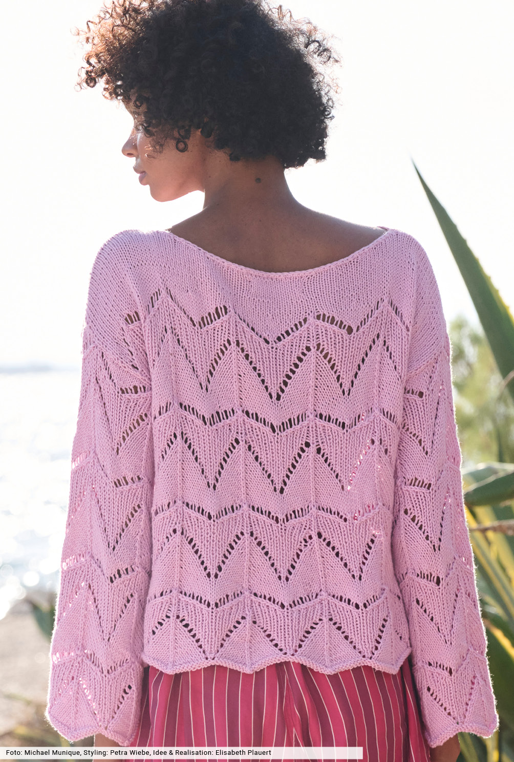 Modellansicht Bild 4: Pulli in Zackenoptik