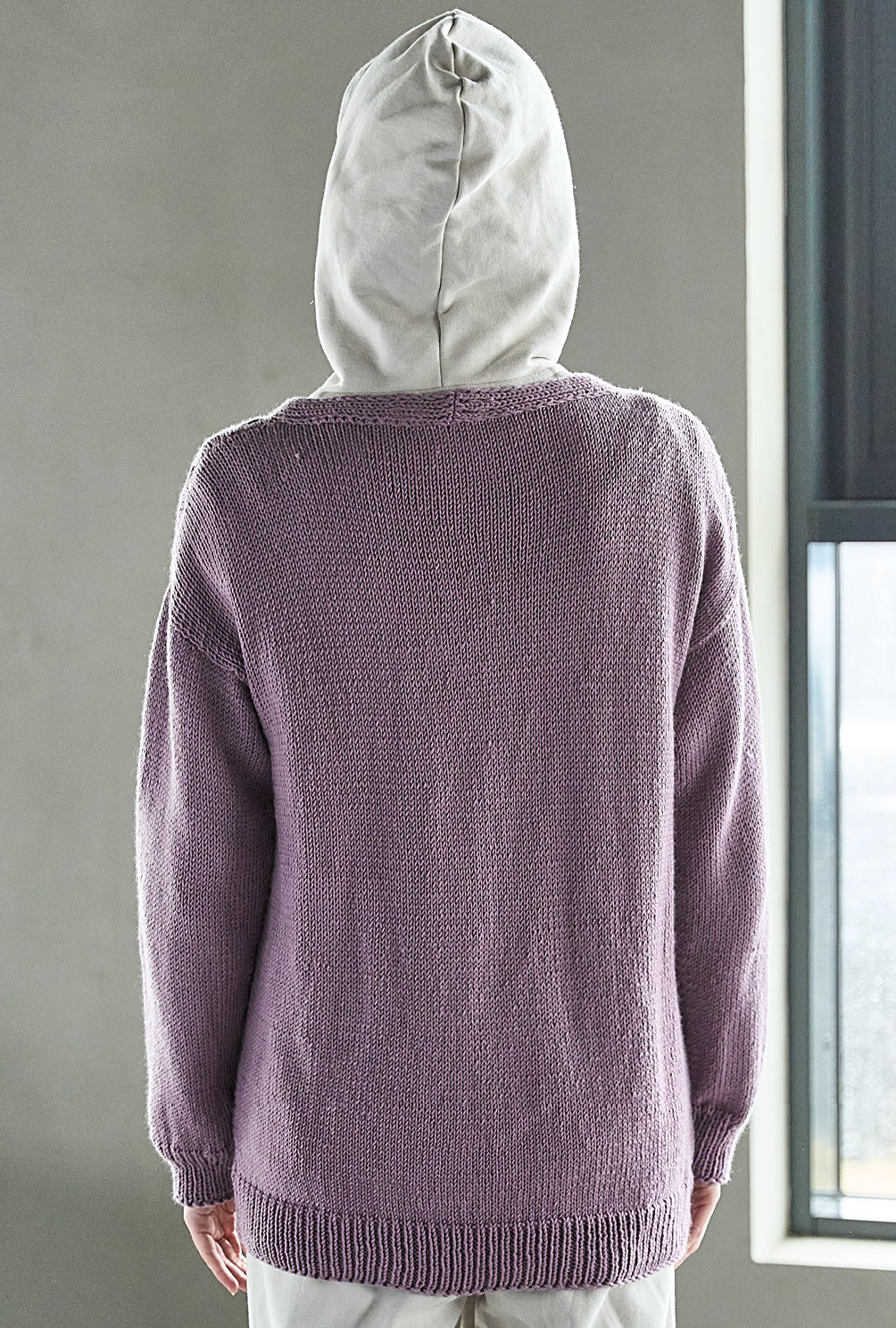 Asymmetrischer Pulli in Lila