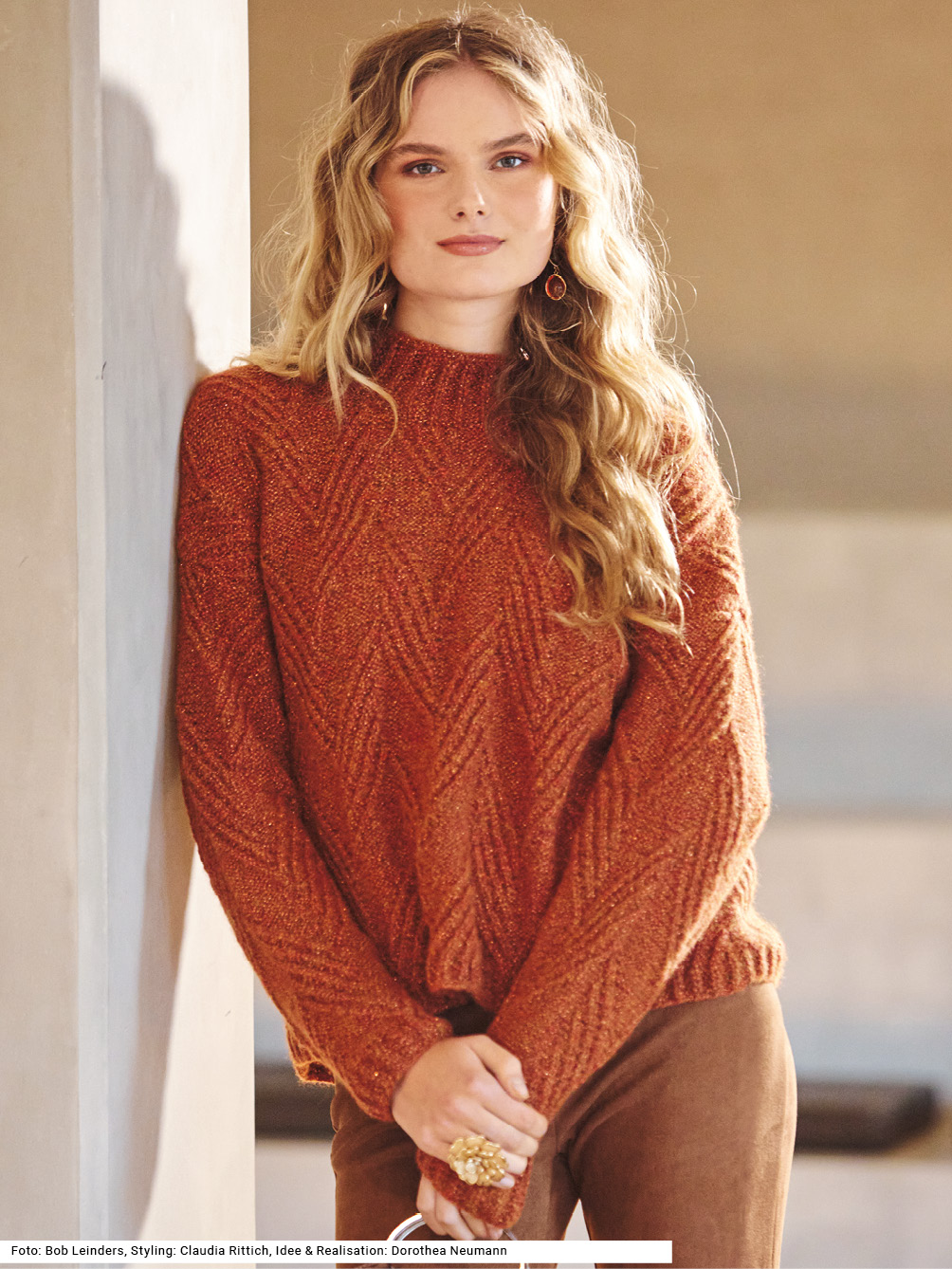 Modellansicht Bild 1: Pulli mit Strukturmuster