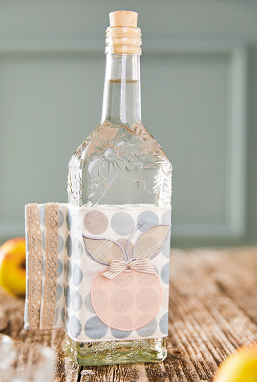 Modellansicht Bild 3: Genähte Banderolen für verschiedene Gläser und Flaschen