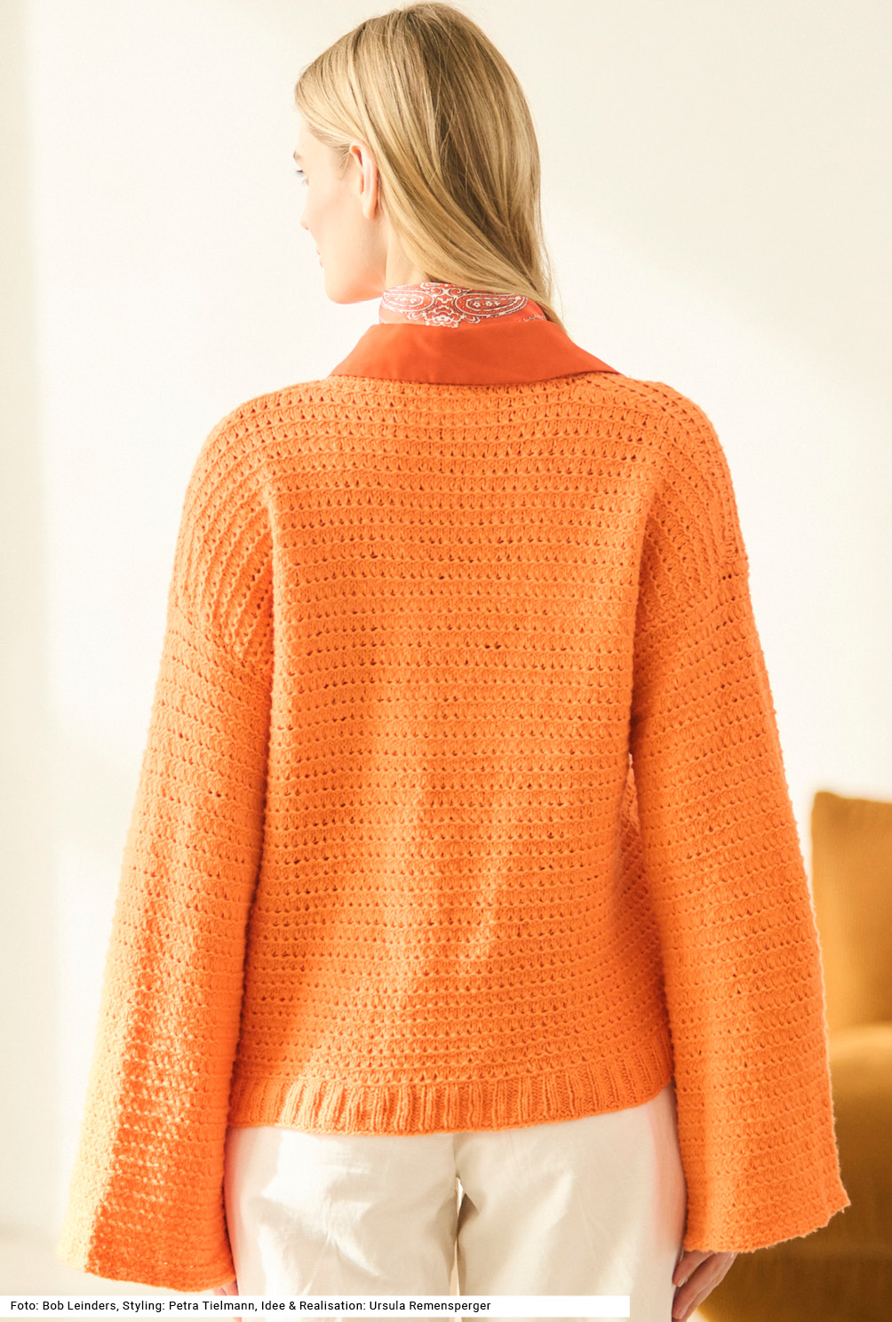 Modellansicht Bild 5: Jacke mit Trompetenärmeln