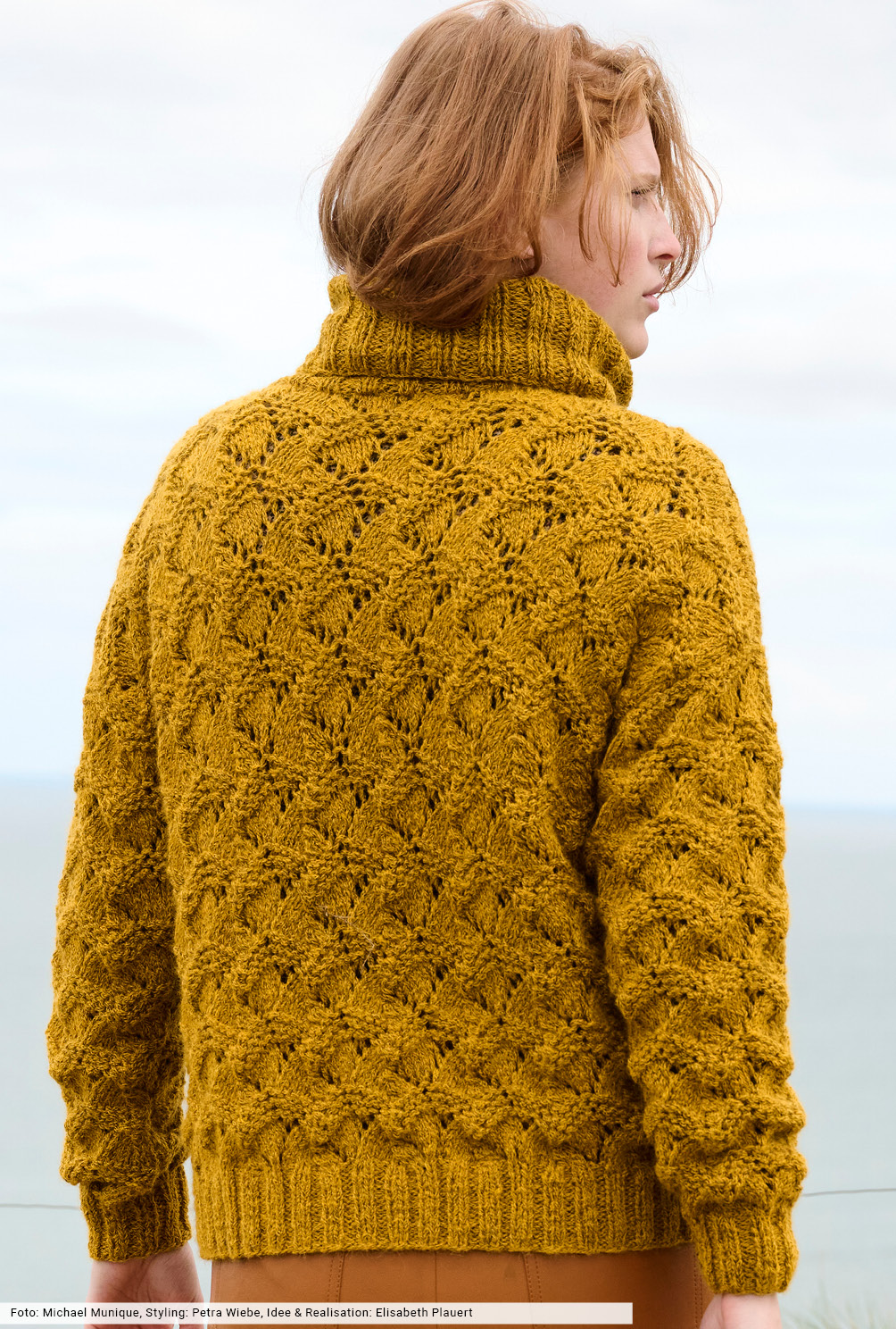 Modellansicht Bild 5: Pulli mit Lochstrukturen