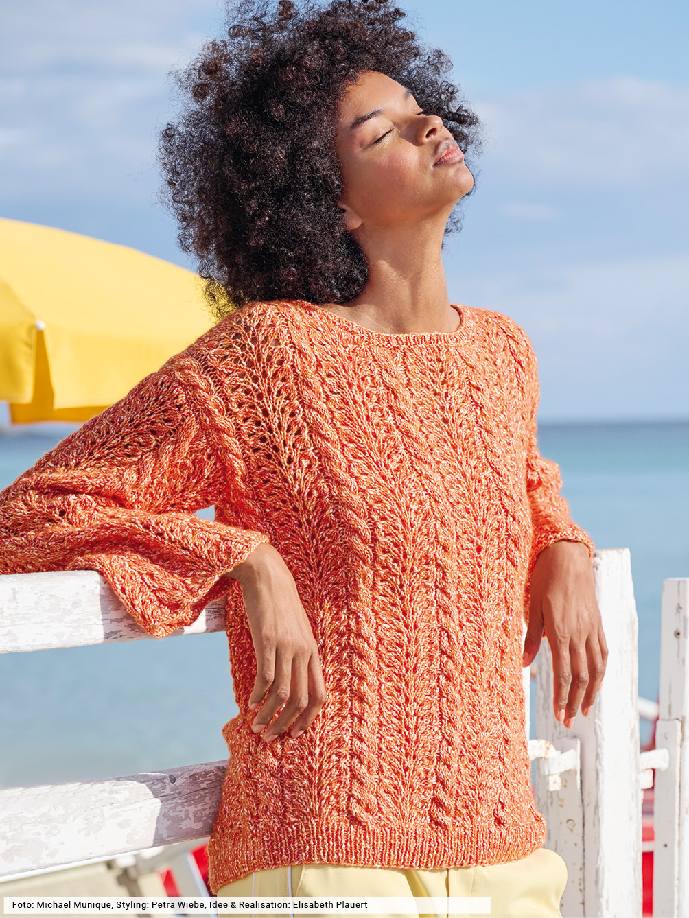 Modellansicht Bild 1: Pulli mit Zöpfen