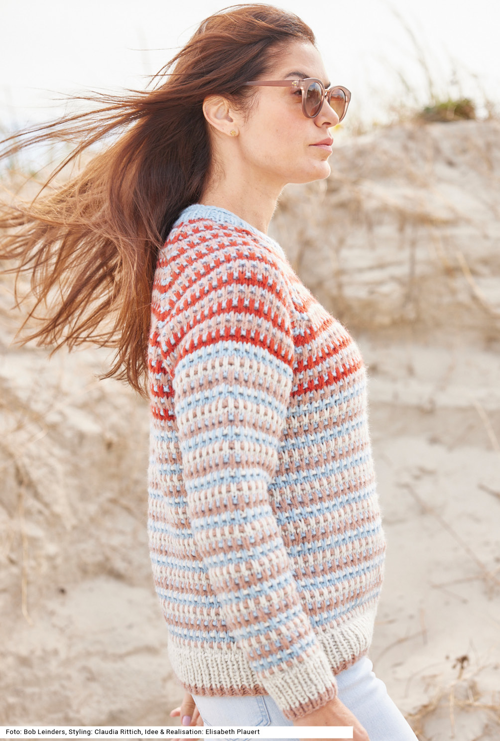 Modellansicht Bild 4: Raglan-Pulli im Hebemaschen- und Rippenmuster