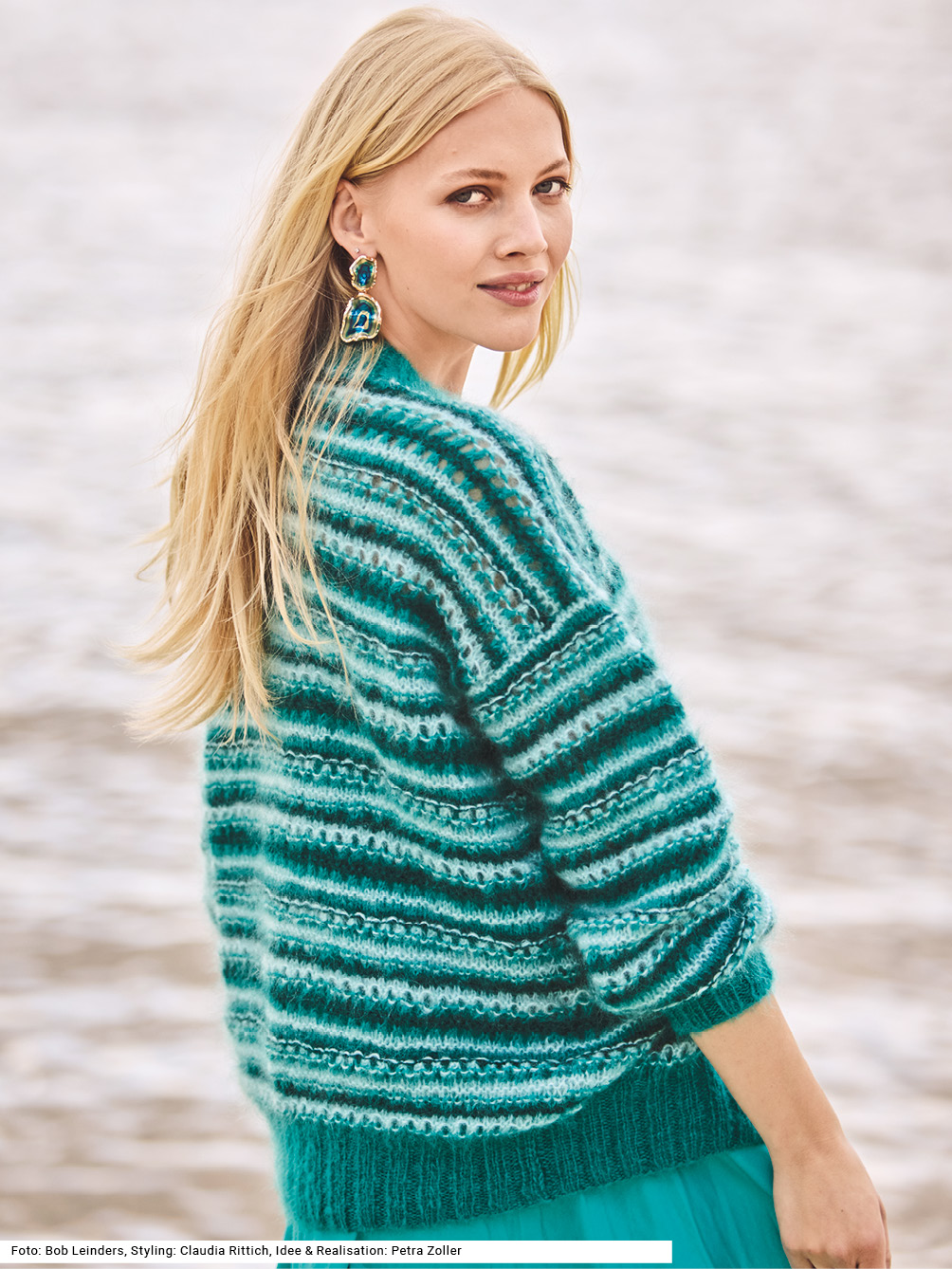 Modellansicht Bild 1: Jacke mit Ajourmusterringeln
