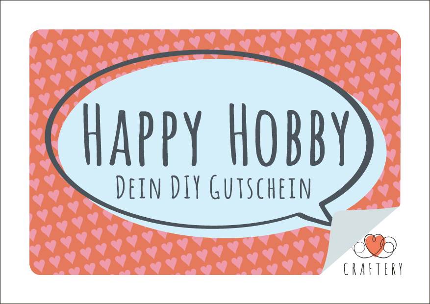 Rosa Hintergrund mit Herzmustern, zentrale Sprechblase in Blau, modisch und kreativ gestaltet.