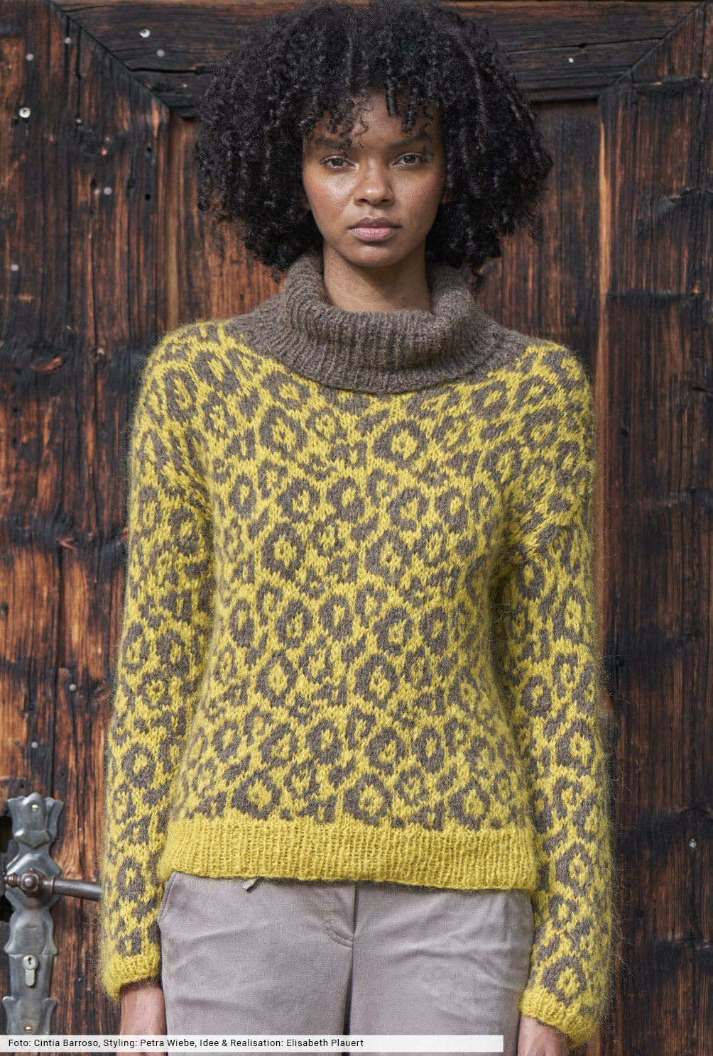 Modellansicht Bild 2: Pulli mit Animalprint