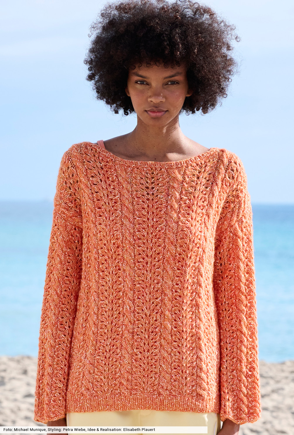 Modellansicht Bild 2: Pulli mit Zöpfen