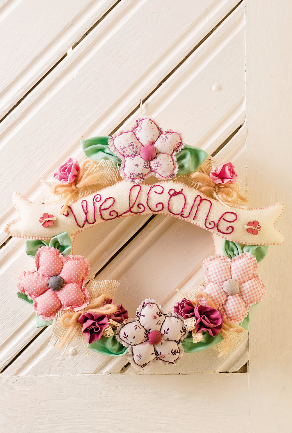 Modellansicht Bild 9: Genähte Deko-Käfer in zarten Tönen