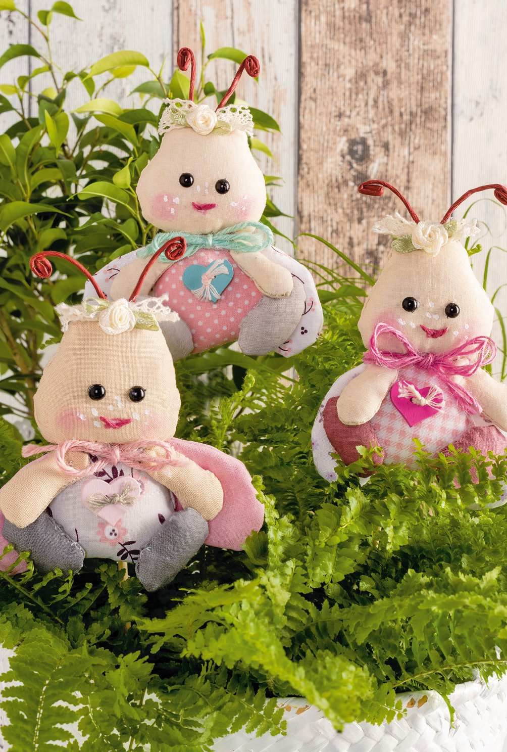 Modellansicht Bild 6: Genähte Deko-Käfer in zarten Tönen