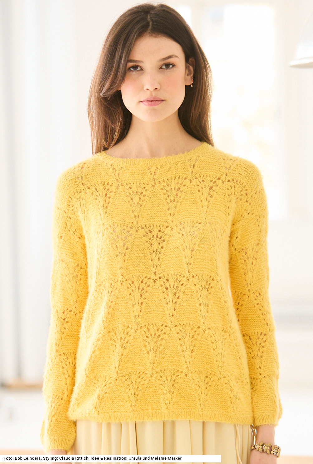 Modellansicht Bild 2: Pulli mit Ajourmuster