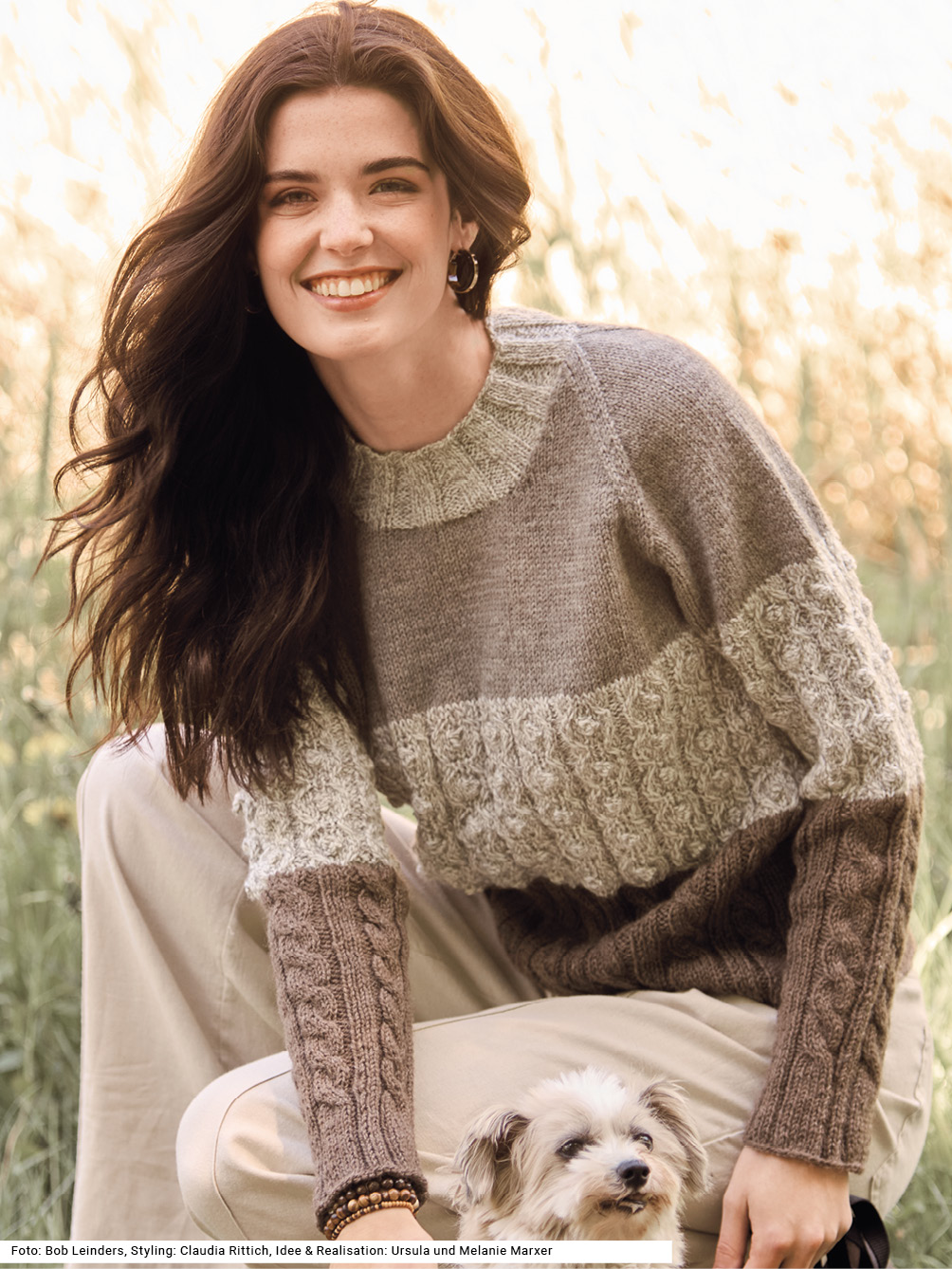 Modellansicht Bild 1: Pulli in Muster-Blockstreifen