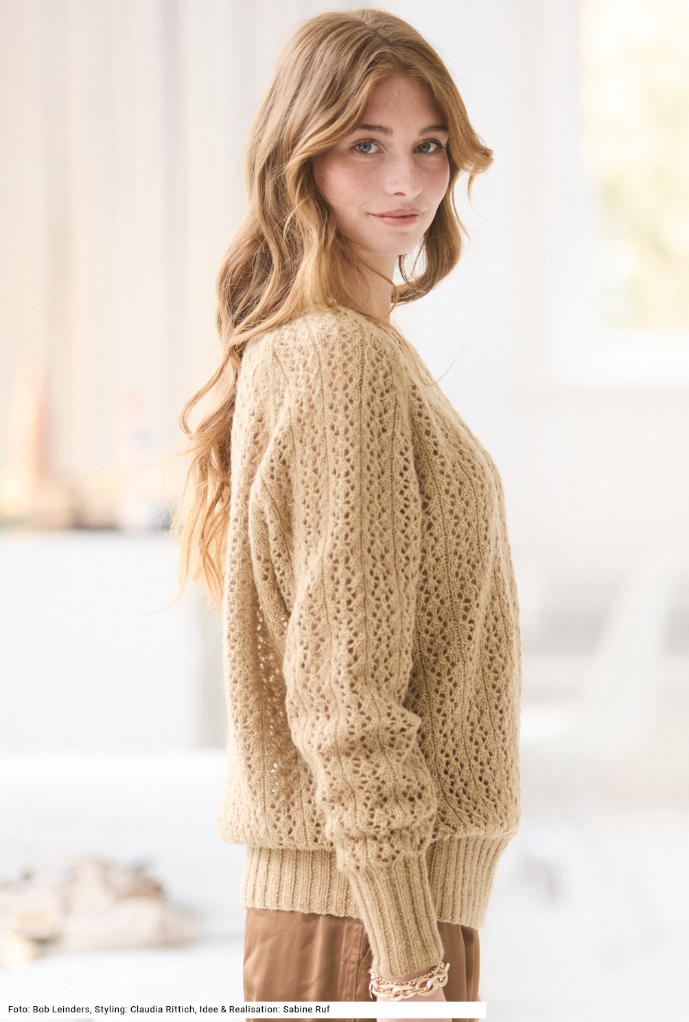 Modellansicht Bild 4: Pulli mit Ajourmuster