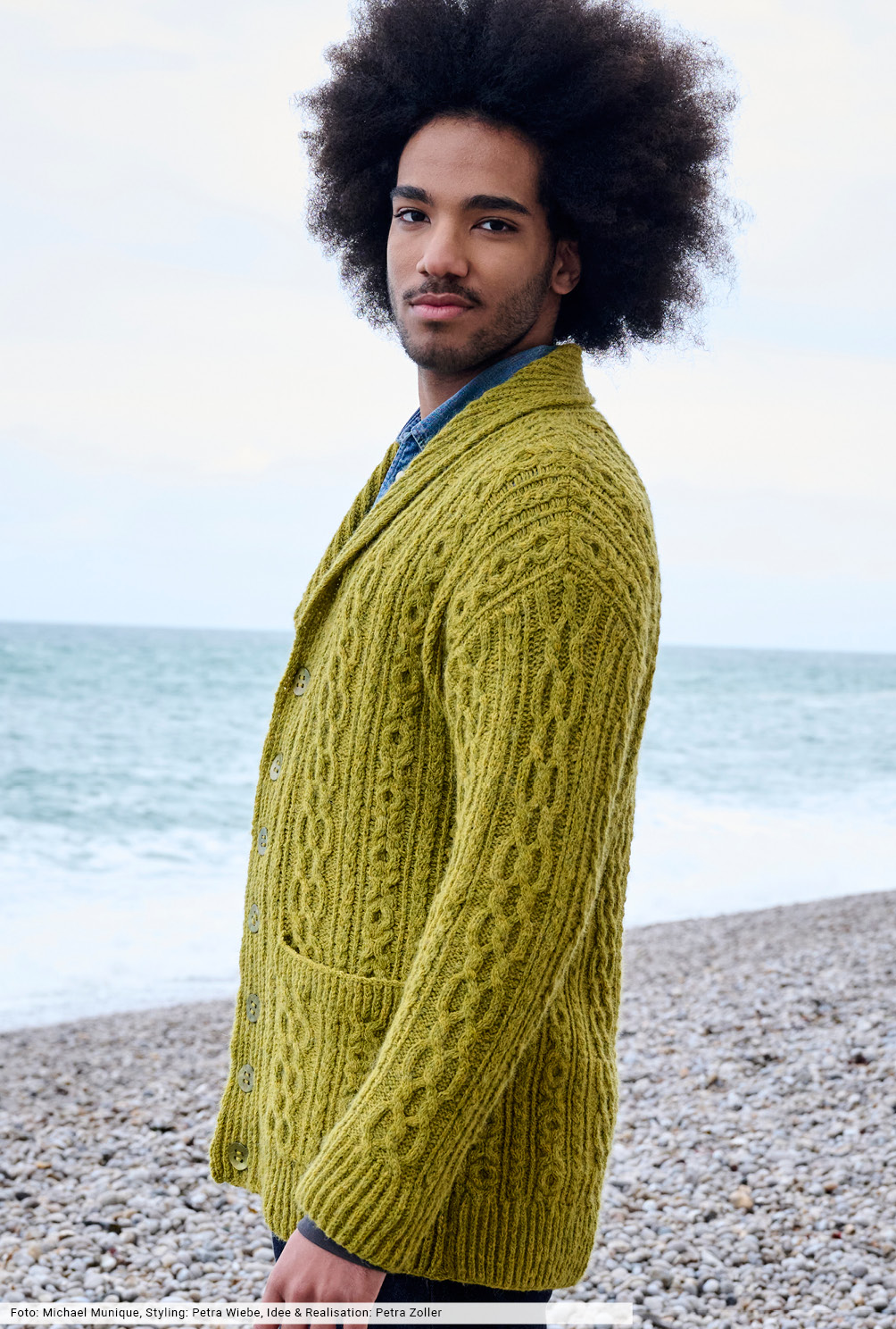 Modellansicht Bild 3: Herrenjacke mit Schalkragen