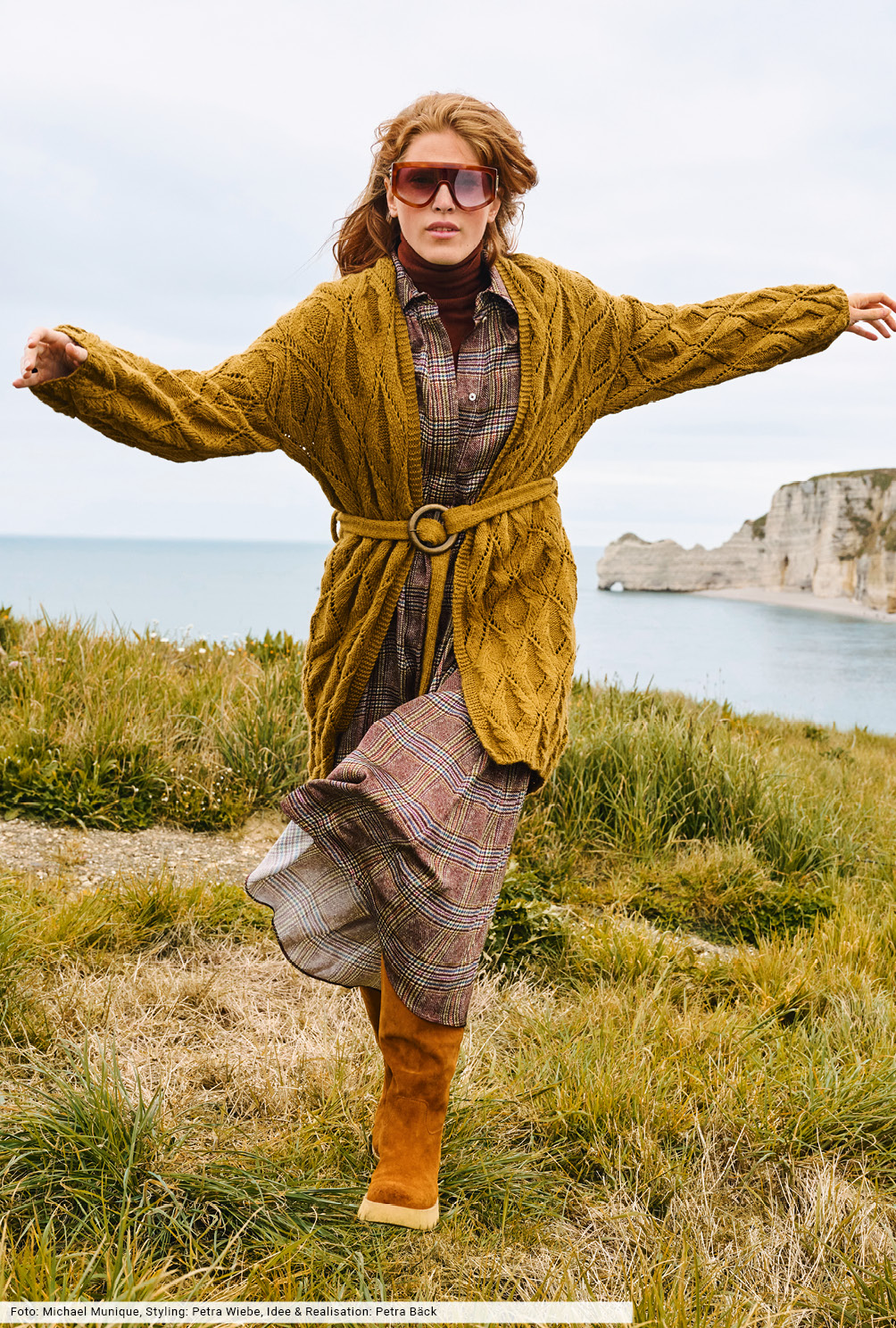 Modellansicht Bild 2: Jacke mit Gürtel