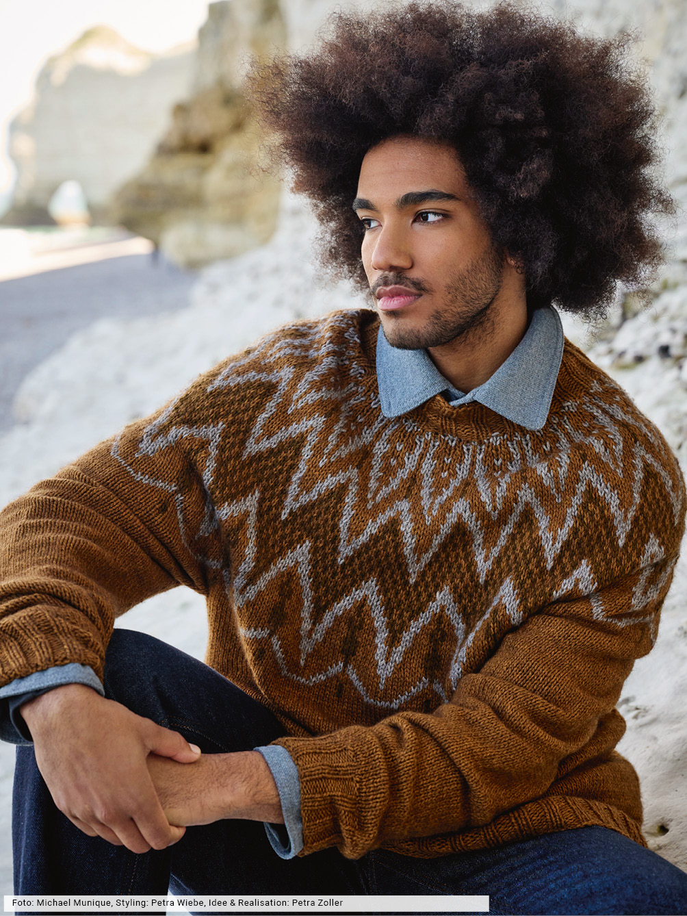 Modellansicht Bild 1: Pulli mit Jacquardpasse