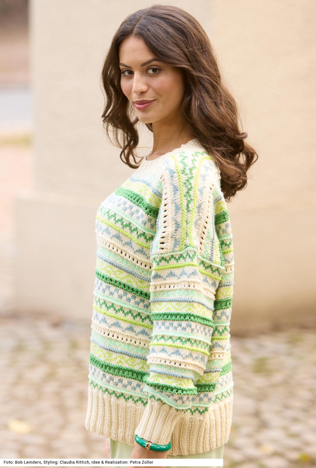 Modellansicht Bild 3: Pulli mit Jacquardstreifen