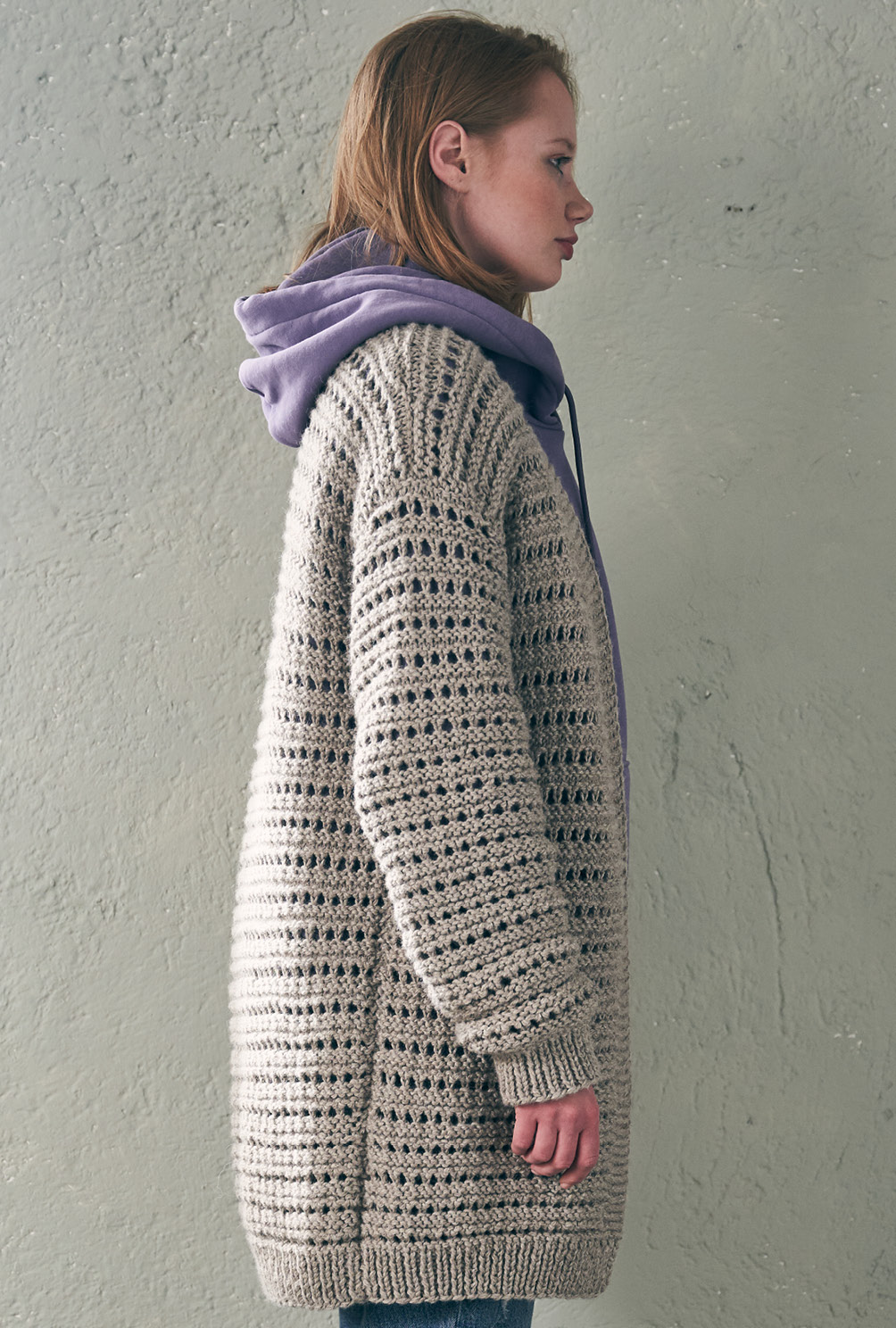 Modellansicht Bild 6: Gemütlicher Cardigan mit Querrippen