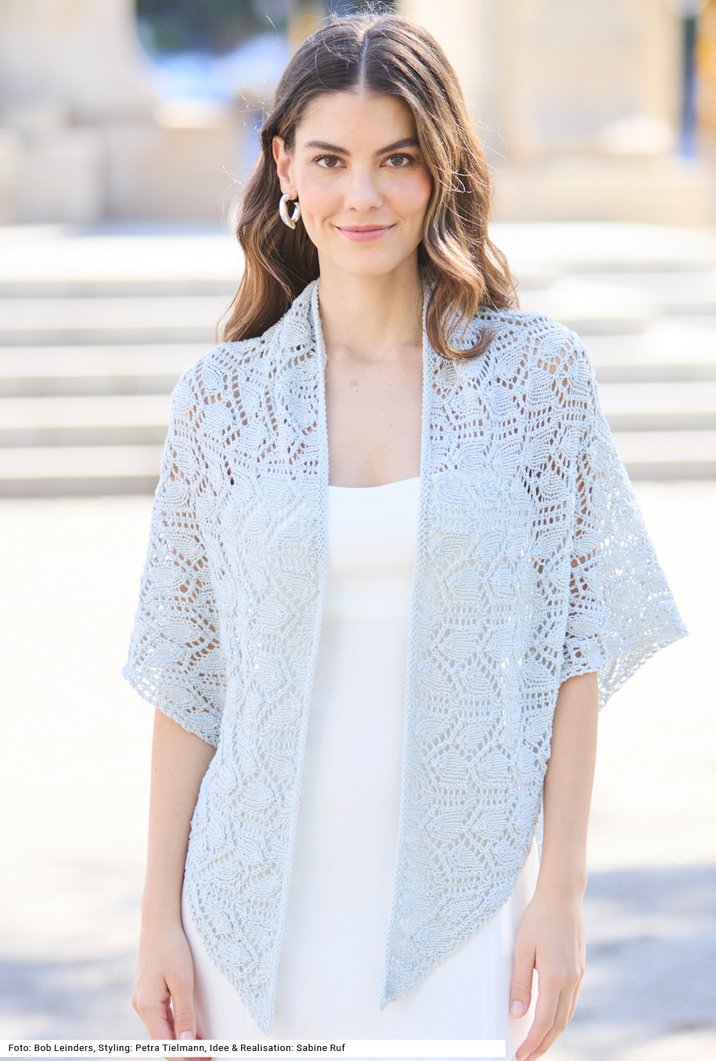 Modellansicht Bild 2: Dreiecktuch mit Ajourmuster