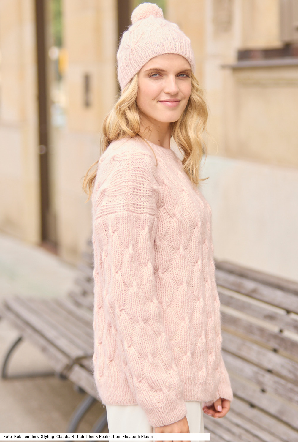 Modellansicht Bild 4: Pulli und Mütze mit Zopfmuster