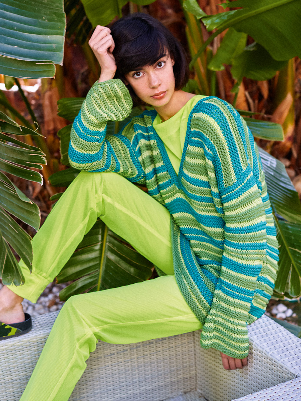 Modellansicht Bild 1: Ringelpulli mit erfrischendem Farbspiel