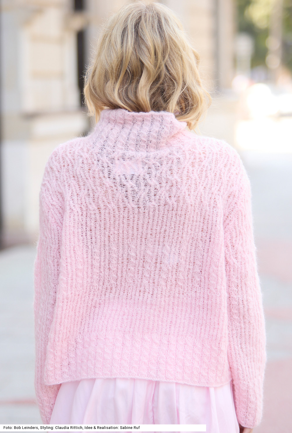Modellansicht Bild 5: Pulli mit Zopfmuster