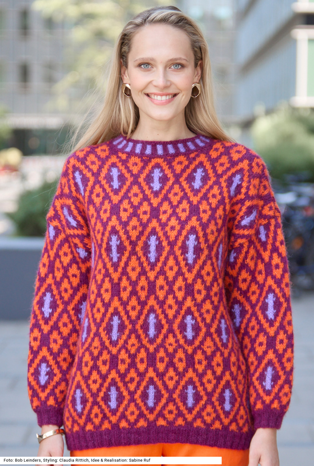 Modellansicht Bild 2: Pulli mit Jacquardmuster