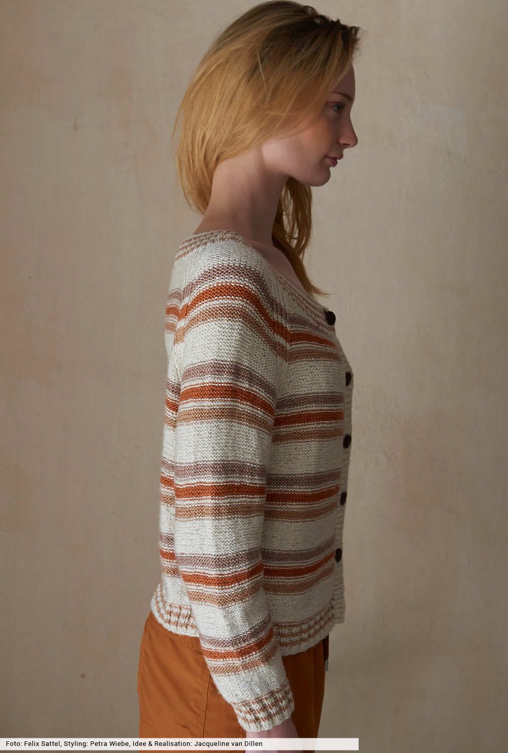 Modellansicht Bild 4: Gestreifte Raglanjacke