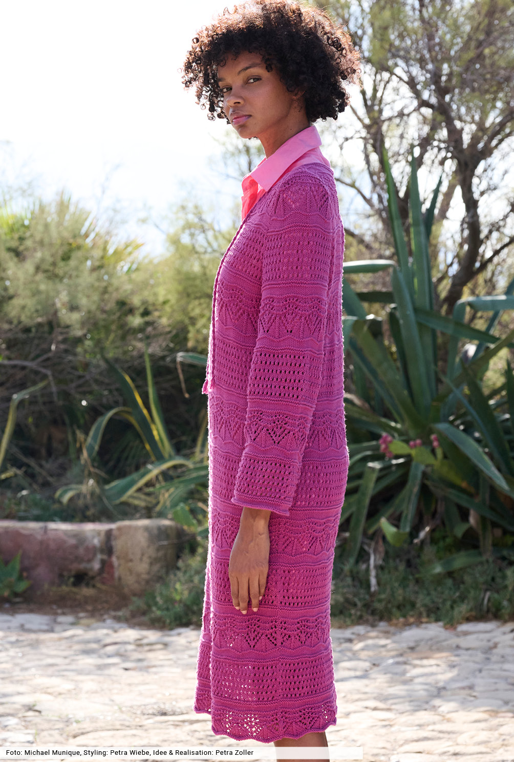 Modellansicht Bild 3: Strickkleid in Pink