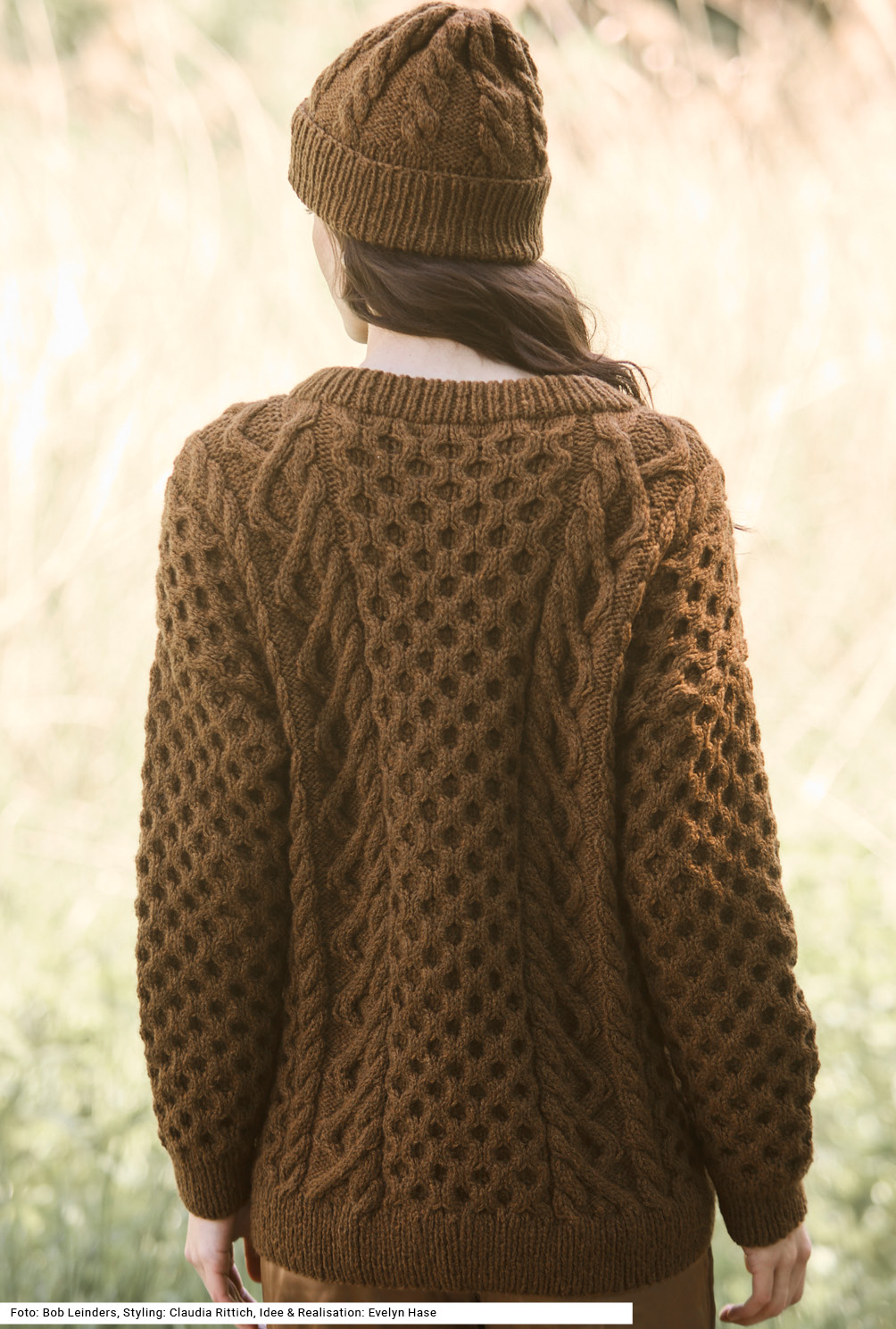 Modellansicht Bild 5: Pulli und Mütze mit Aranmustern